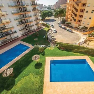 apartamento-en-roses-con-parking-y-piscina-5-7.topcostabravahotels.com/